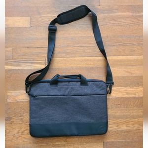 New dell computer laptop shoulder messenger travel bag color grey and black.
